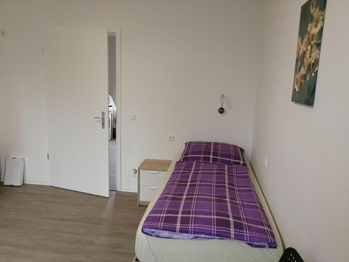 Haupthaus Moeblierte Zimmer Mit Eigenem Bad Uelzen Esterno foto